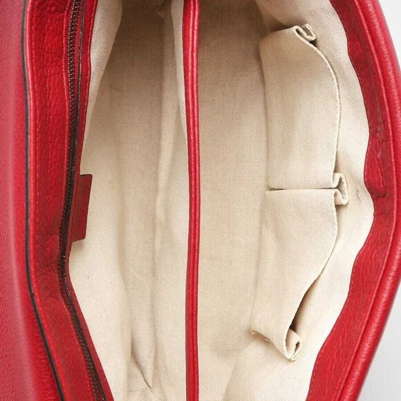 Gucci Red Pebbled Leather Marmont Large Shoulder Bag - Picture 9 of 11